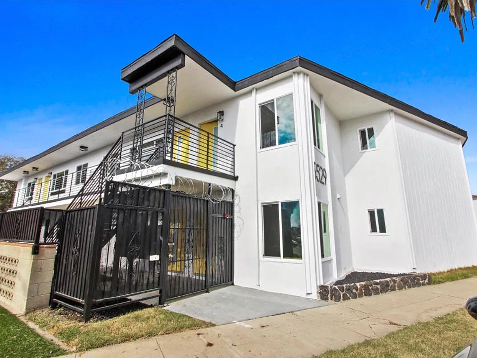 5529 Dairy Ave #3