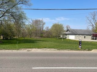 3378 S Center Rd, Burton, MI 48519