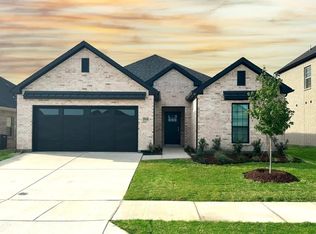 544 Oak Creek Dr, Lavon, TX 75166