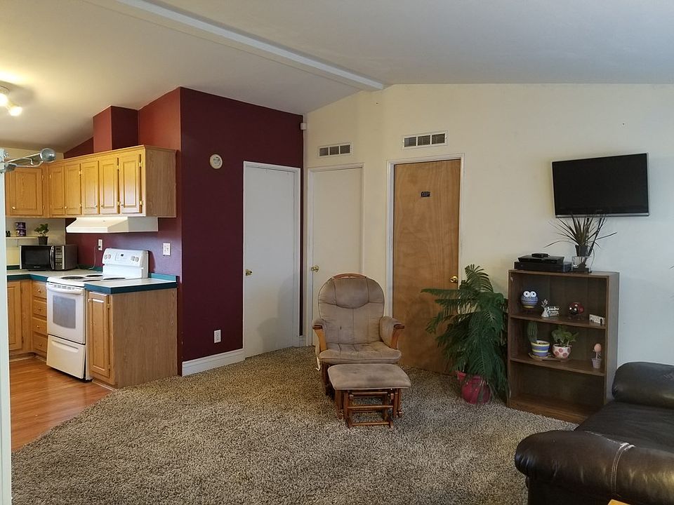 2nd image of 3751 E Greenwillow Ln