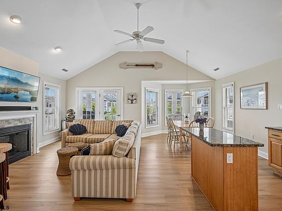 3rd image of 323 Asbury Ave Floor 2