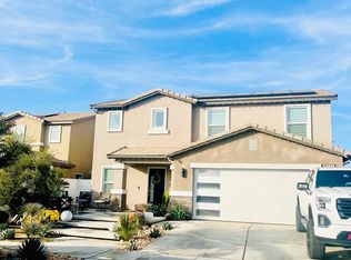550 9th St, Sanger, CA 93657
