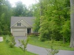 7513 Crofton Colony Dr, Crofton, MD 21114