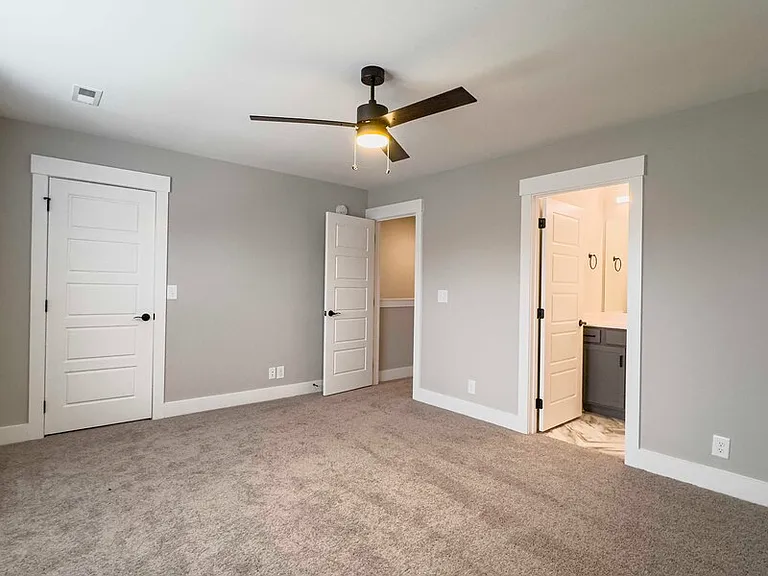 406 Jonathan Wade Cir — Photo 21