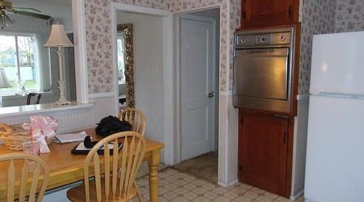 72013463_3