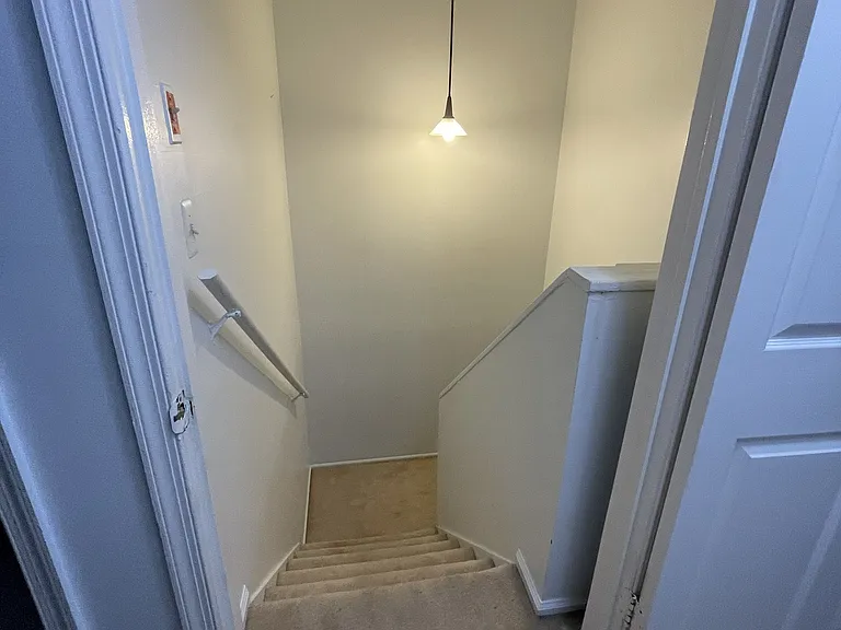 1138 Sycamore Ln — Photo 17
