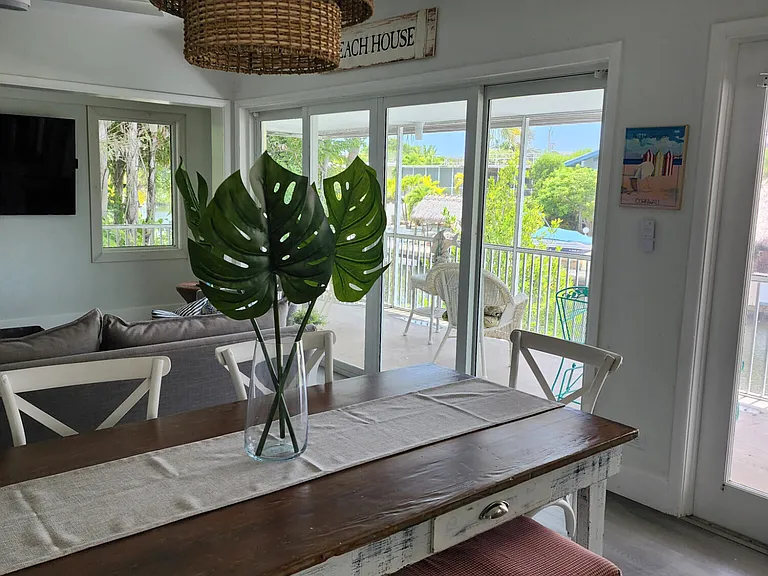135 Tequesta St — Photo 13