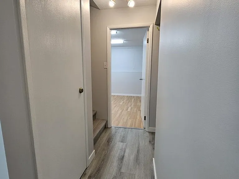 15118 91a Ave — Photo 22