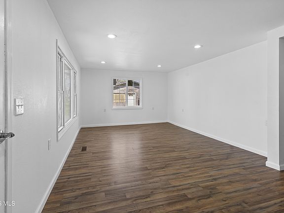 4th image of 2861 Latcha Rd