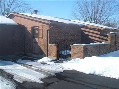 1st image of 207 Gardengrove Way