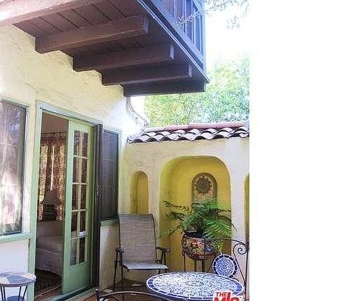 2nd image of 3379 Bennett Dr