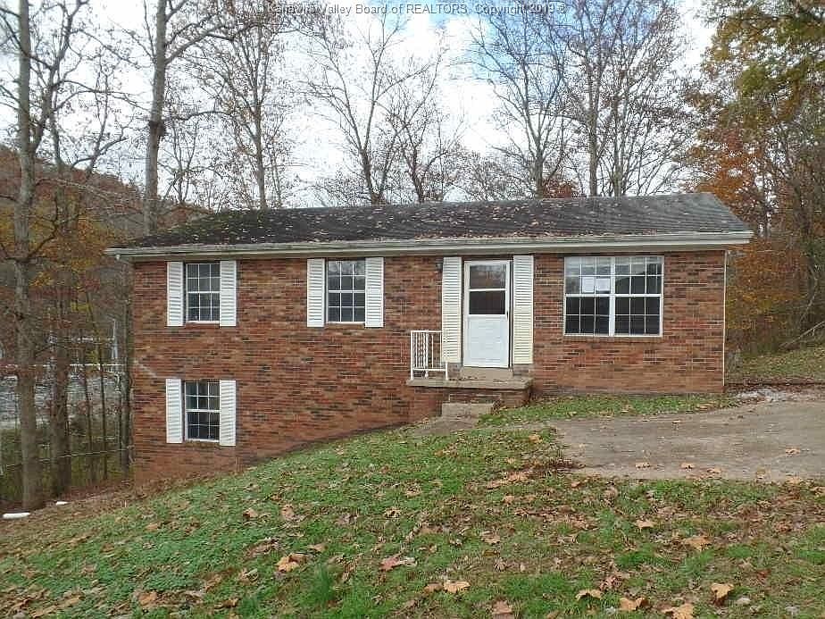 1st image of 67 Macel Dr