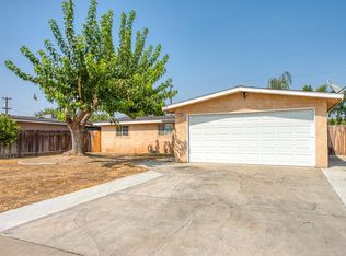 2713 Donner Ave, Clovis, CA 93612
