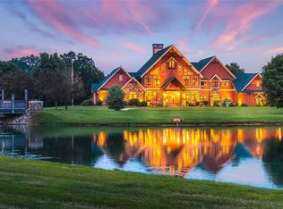 702 Seiler Rd, Godfrey, IL 62035