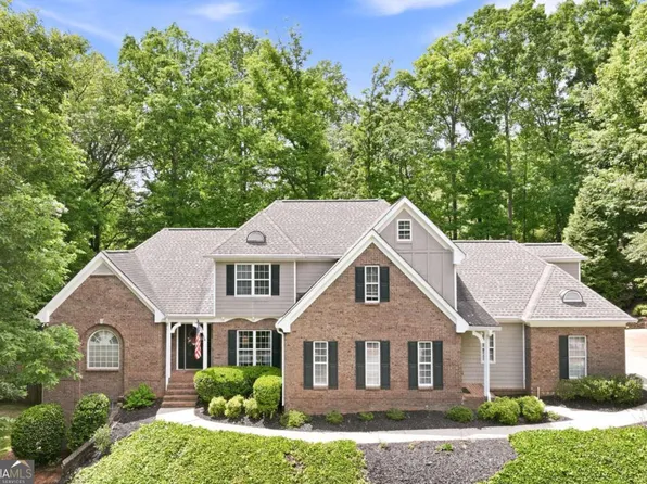 3095 Chattahoochee Trce, Gainesville, GA 30506