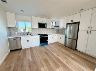 1303 W 163rd St #C, Gardena, CA 90247