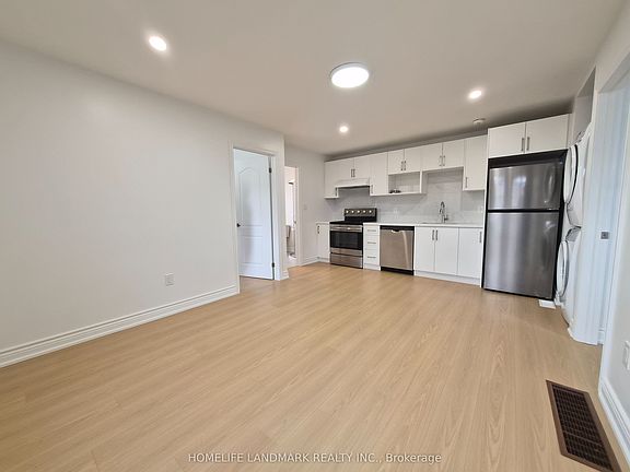 2nd image of 5 Rocking Horse St