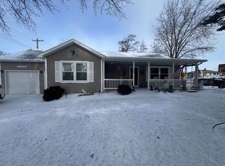 303 Main St, Guttenberg, IA 52052