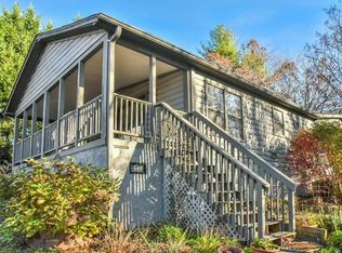 9 Fieldtop Ln, Arden, NC 28704