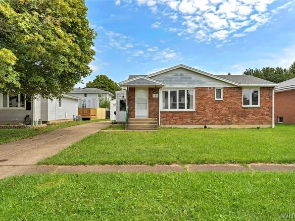 3731 Saxony Pl, Buffalo, NY 14219