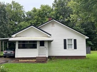 22 E 4th St, Aragon, GA 30104