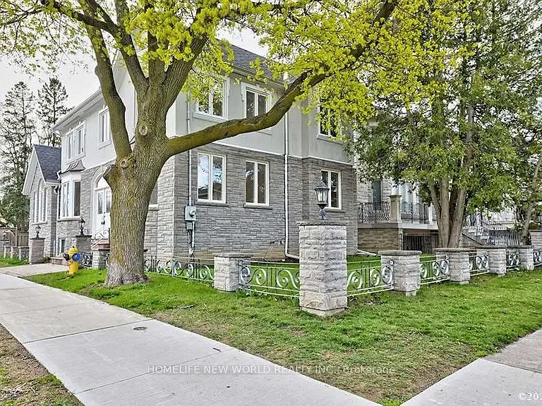 298 McKee Ave — Photo 2