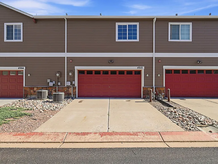 4910 Great Owl Point — Photo 26