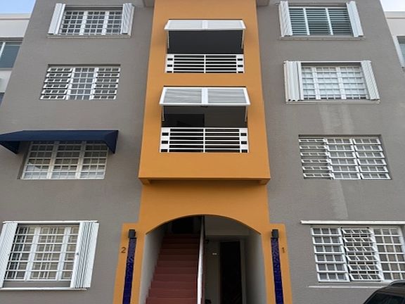 2nd image of Cll Miguel Pou Blvd #402