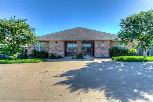 2325 Antelope Ln Photo 1