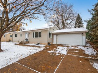 1360 County Road C E, Maplewood, MN 55109