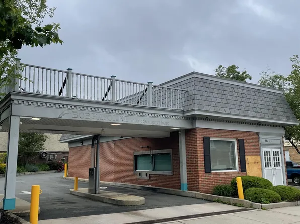 987 Broadway image 5 of 14