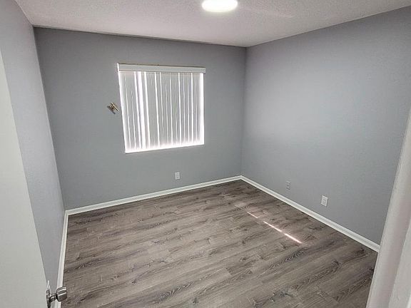 5th image of 1565 W 28th St Unit A