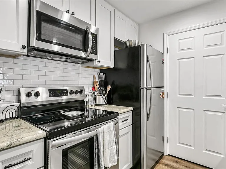 800 S Dakota Ave #227 — Photo 14