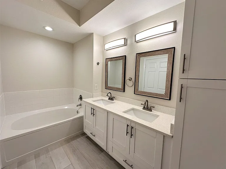 7950 Preserve Cir #825 — Photo 12