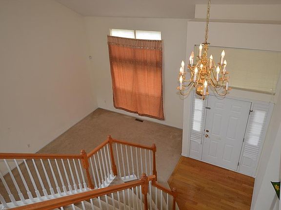 3rd image of 271 Preserve Ln