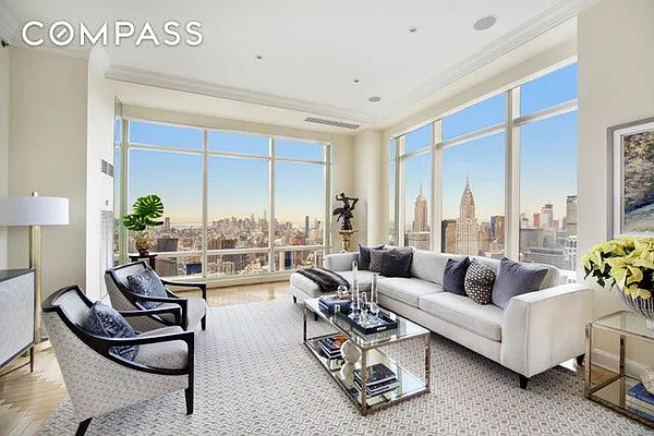 Rented by Compass | media 69