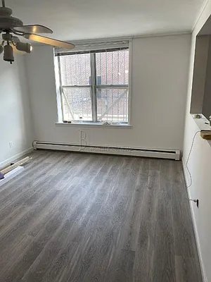 Rented by Bouklis Group | media 2