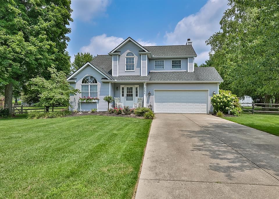 1st image of 2294 Blasdel Dr