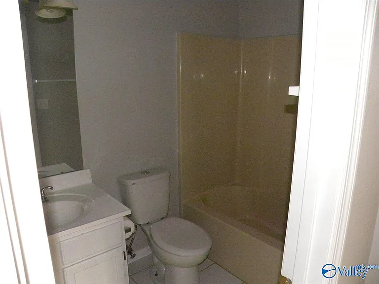 102 Sunset Cir — Photo 14