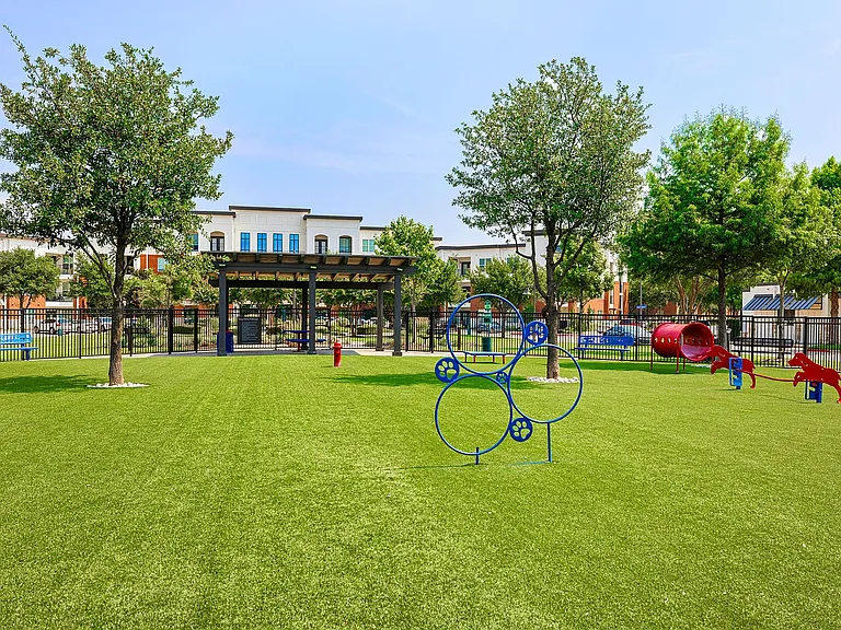 Bell Gateway Village — Photo 38