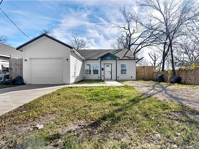 3512 Hamilton Ave — Photo 1