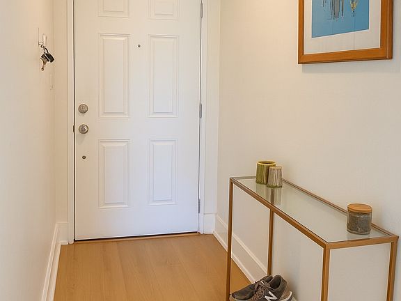 2nd image of 12724 Caswell Ave APT 8