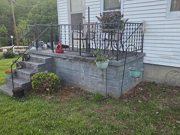 3rd image of 3011 Lizard Ridge Rd