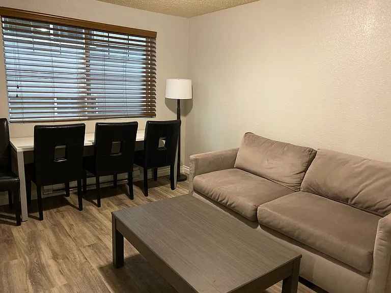 Westwood Apartments — Photo 116