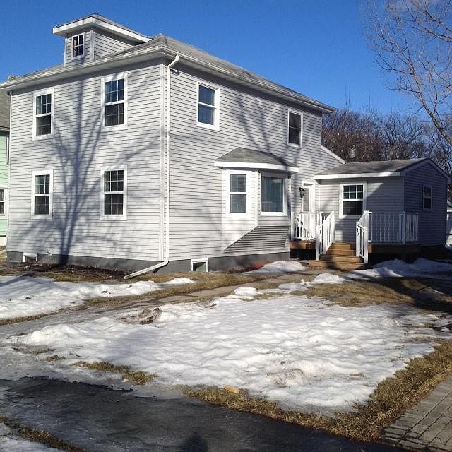 1st image of 819 Cottonwood St
