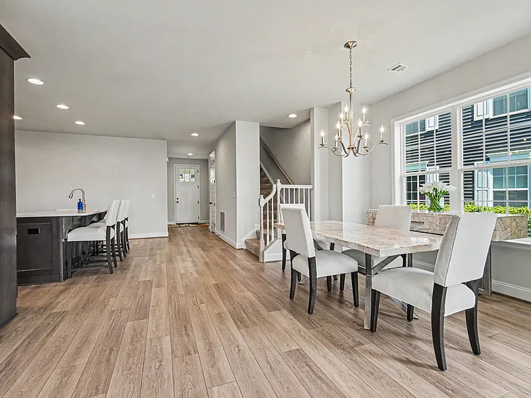 1318 Revival Dr — Photo 8