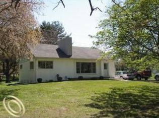 3445 Mason Rd, Howell, MI 48843