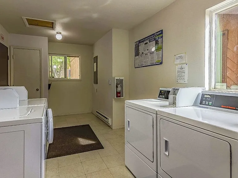 501 N Moss St #501 — Photo 12