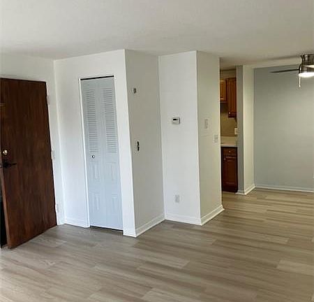2nd image of 346 Lincoln St APT 16