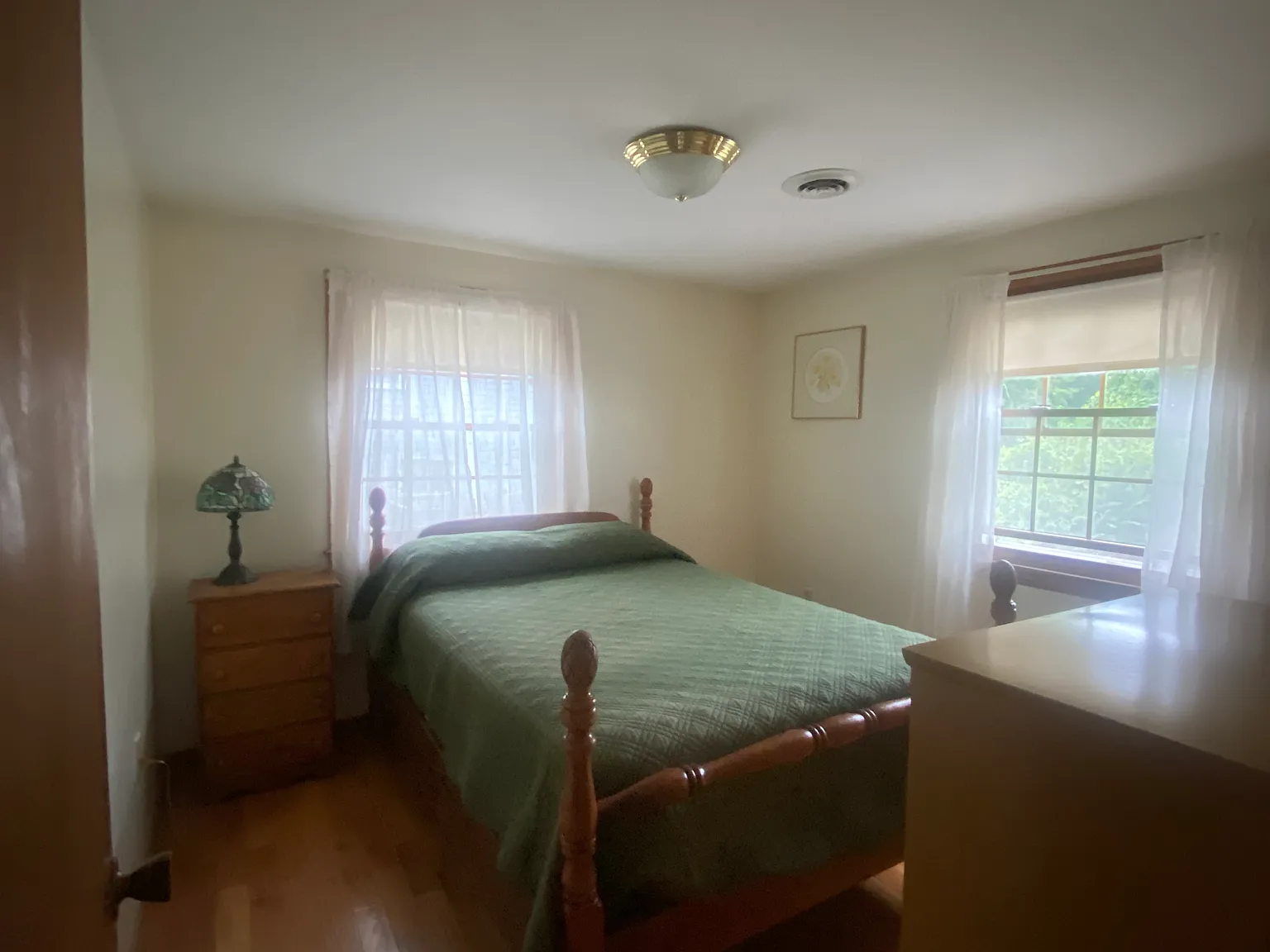 Vincent Dr, Marshfield — Photo 4